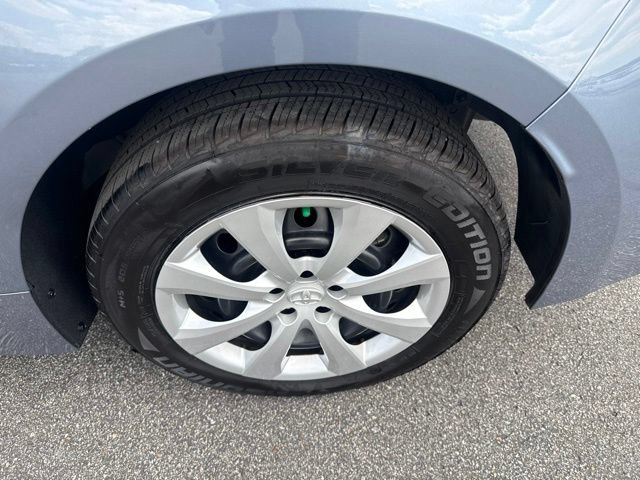Used 2024 Toyota Corolla LE FWD image 11