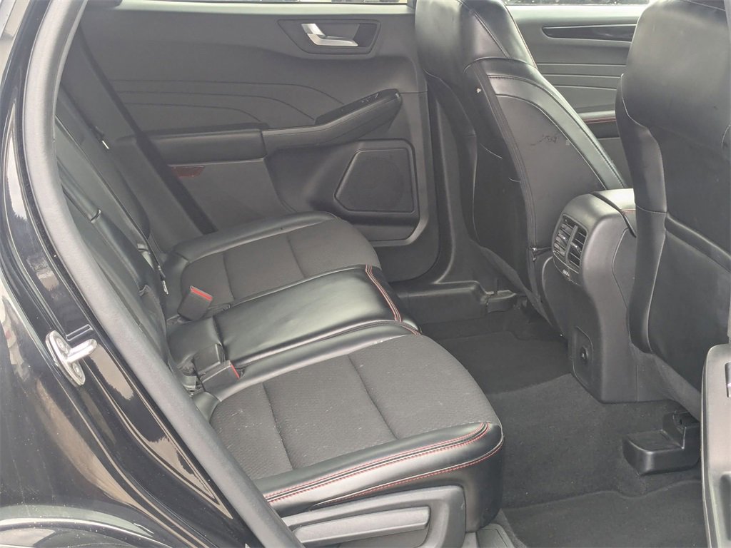 Used 2024 Ford Escape ST-Line image 31