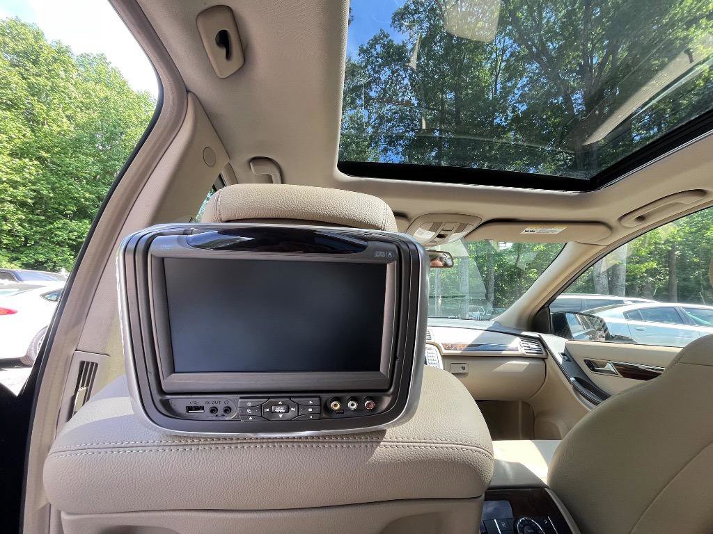 Used 2011 Mercedes-Benz R 350 4MATIC image 30