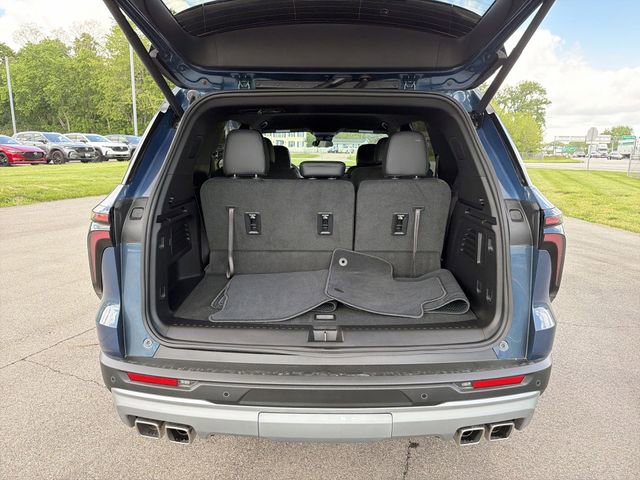 Certified 2026 Chevrolet Traverse LT FWD image 15