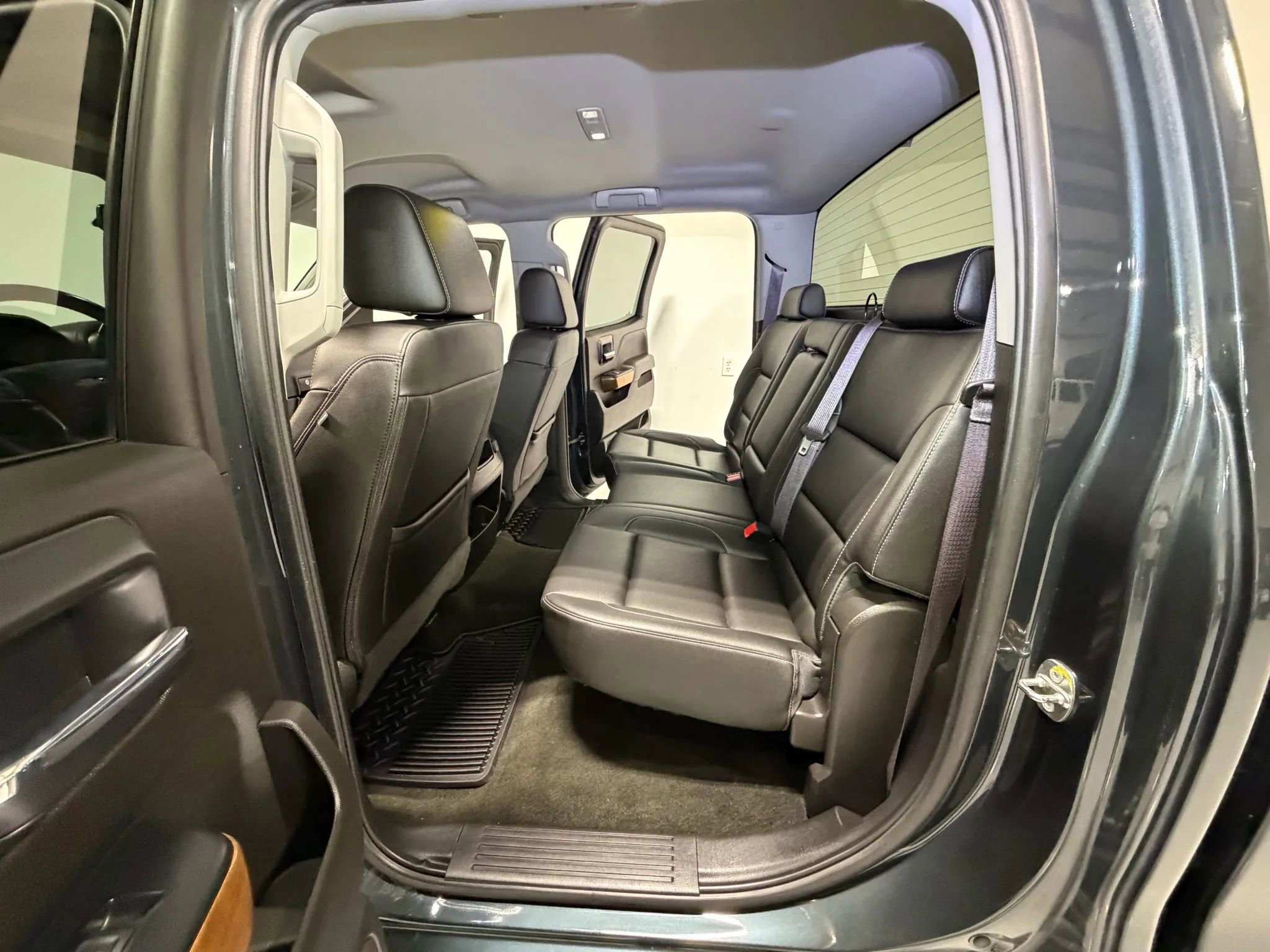 Used 2017 Chevrolet Silverado 2500 LTZ w/ Duramax Plus Package image 13