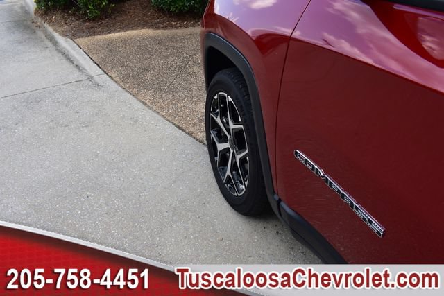 Used 2025 Jeep Compass Limited AWD/4WD image 17