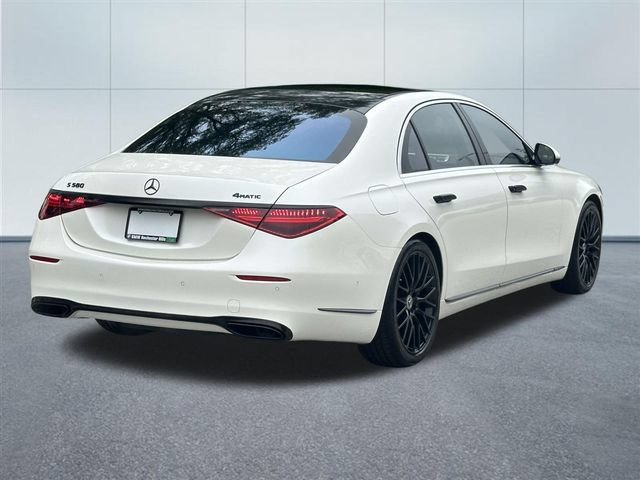 Used 2022 Mercedes-Benz S 580 4MATIC Sedan image 6