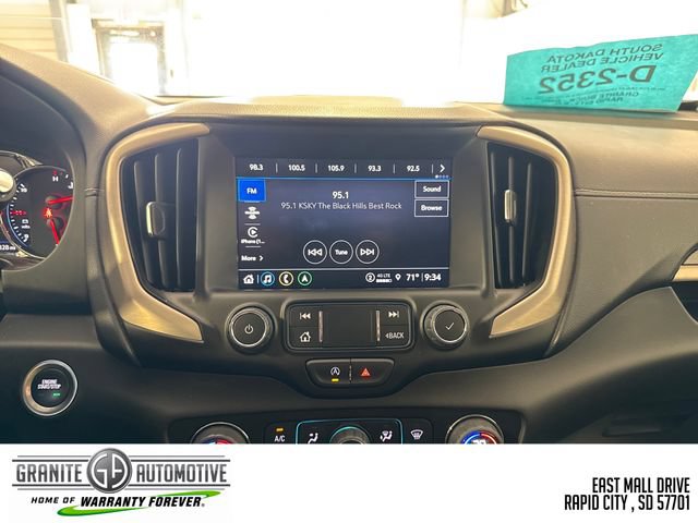 Used 2024 GMC Terrain Denali w/ Denali Premium Package AWD/4WD image 19