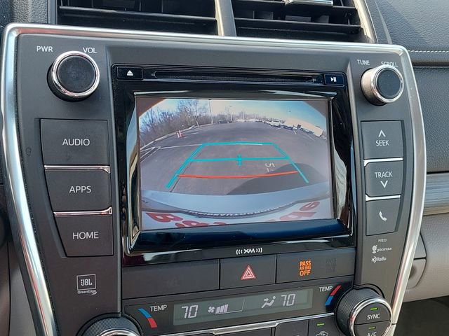 Used 2017 Toyota Camry XLE w/ Moonroof Package image 40