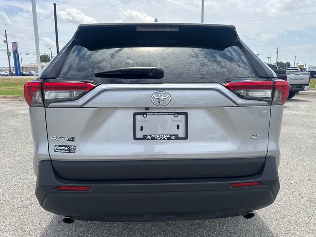 Used 2025 Toyota RAV4 LE FWD image 5