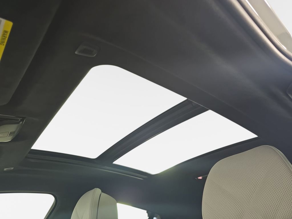 New 2027 BMW X6 M60i AWD/4WD image 30