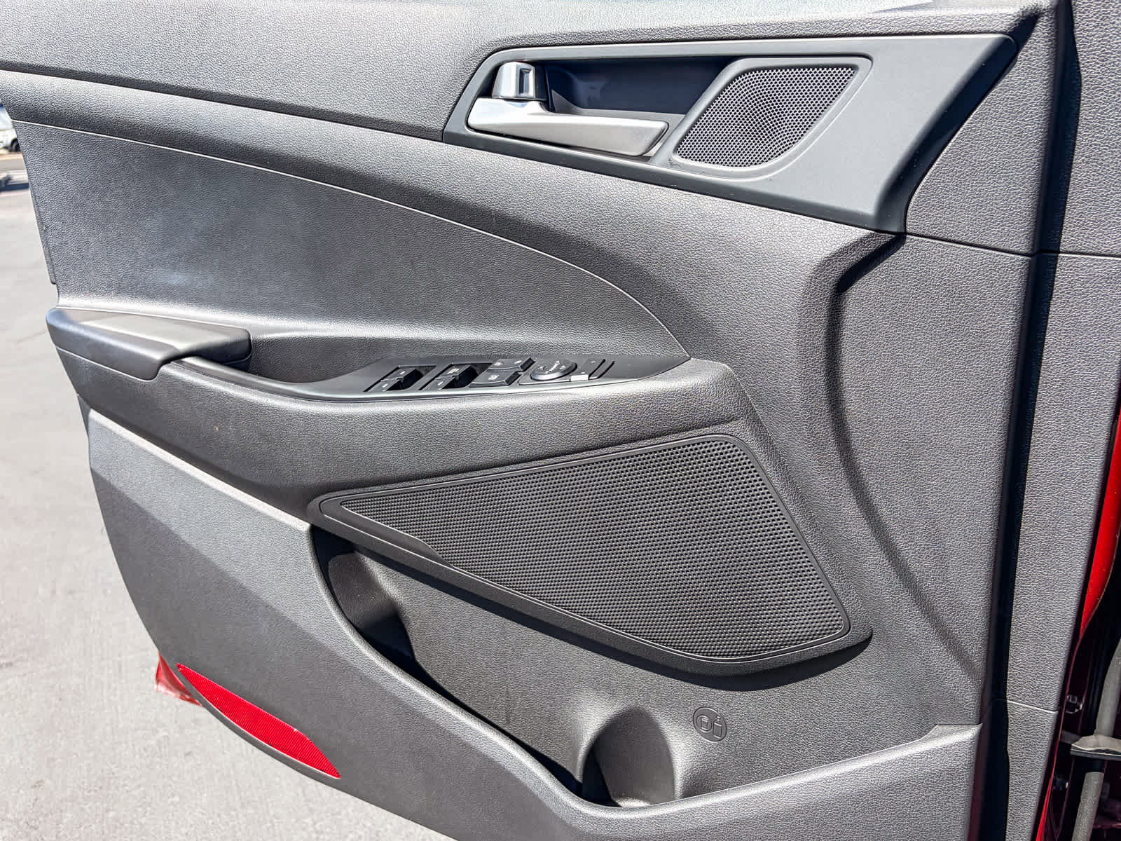 Used 2020 Hyundai Tucson SE image 19