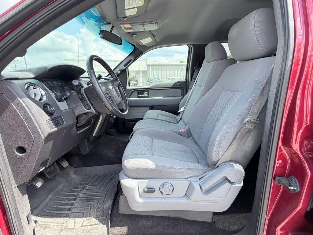 Used 2013 Ford F150 XLT w/ Luxury Equipment Group image 21
