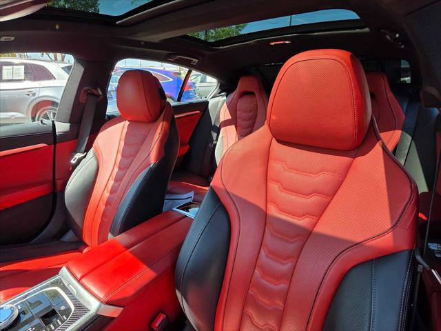 Used 2025 BMW M850i xDrive AWD/4WD image 21