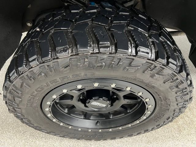Used 2024 GMC Sierra 2500 Denali Ultimate AWD/4WD image 15