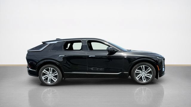 Used 2024 Cadillac Lyriq Tech w/ LPO, Floor Liner Package RWD image 2