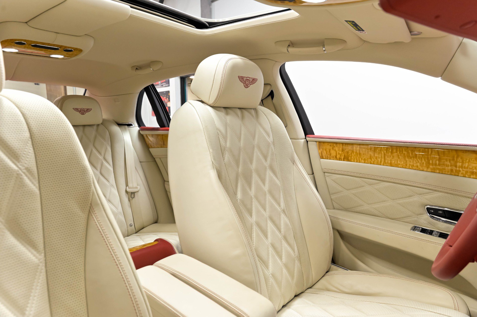 Used 2016 Bentley Flying Spur W12 AWD/4WD image 24