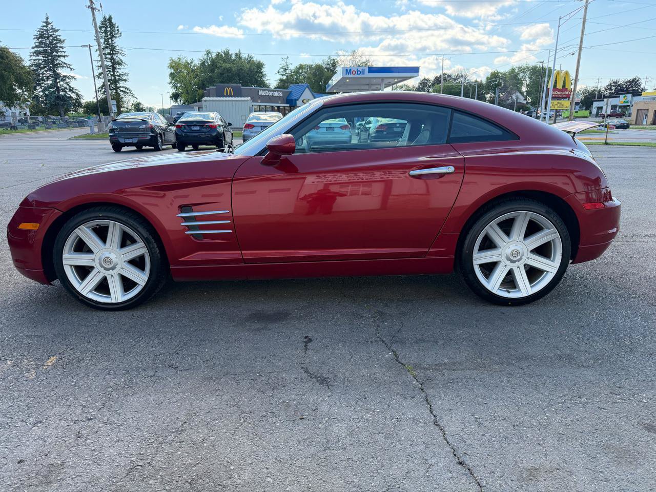 Used 2005 Chrysler Crossfire Limited RWD image 6