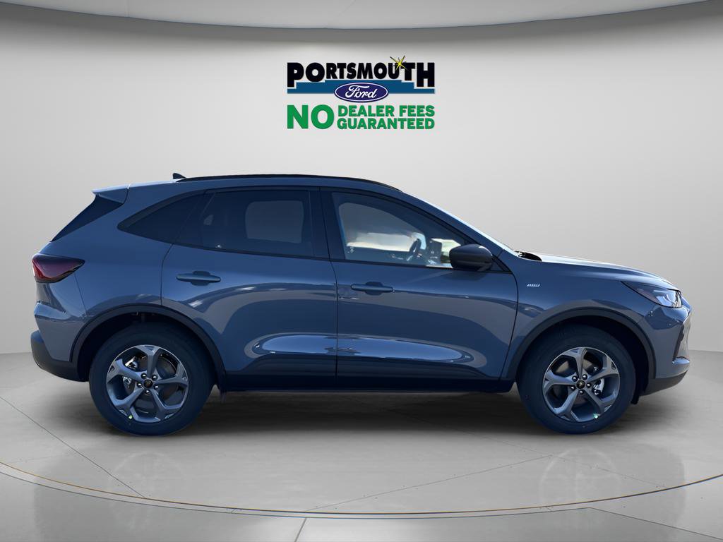 New 2026 Ford Escape ST-Line w/ Tech Pack #1 AWD/4WD image 7