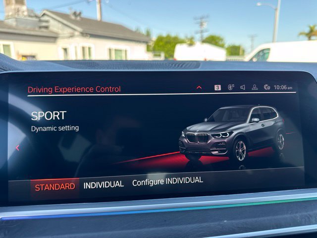 Used 2022 BMW X5 xDrive45e w/ Climate Comfort Package AWD/4WD image 32