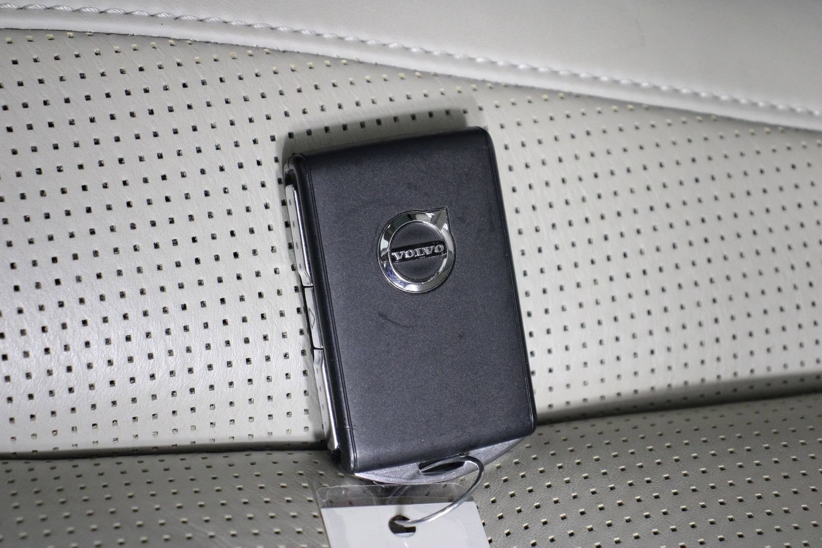 Used 2023 Volvo XC90 T8 Ultimate AWD/4WD image 33