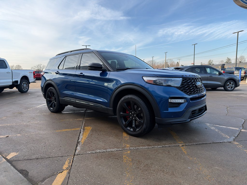 Used 2022 Ford Explorer ST w/ Equipment Group 401A image 8