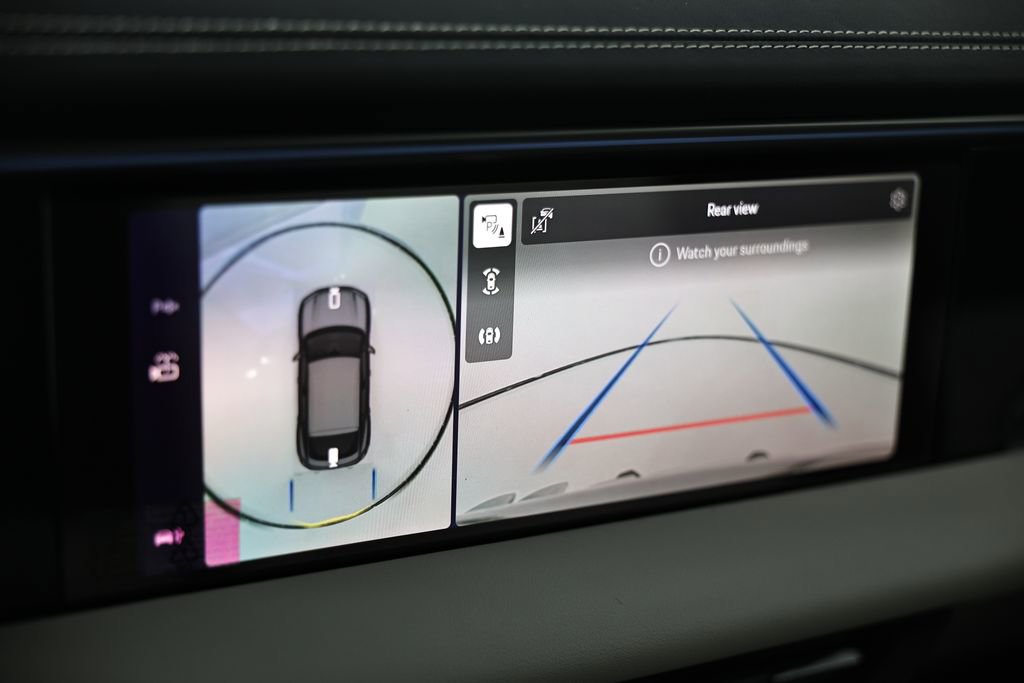 New 2026 Porsche Macan 4 Electric image 39