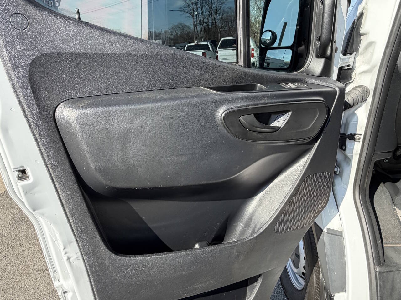 Used 2021 Mercedes-Benz Sprinter 2500 image 10