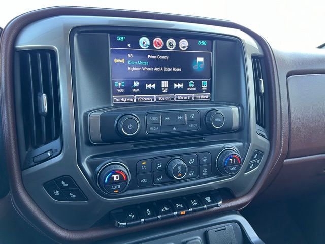 Used 2016 Chevrolet Silverado 2500 High Country w/ Duramax Plus Package AWD/4WD image 20