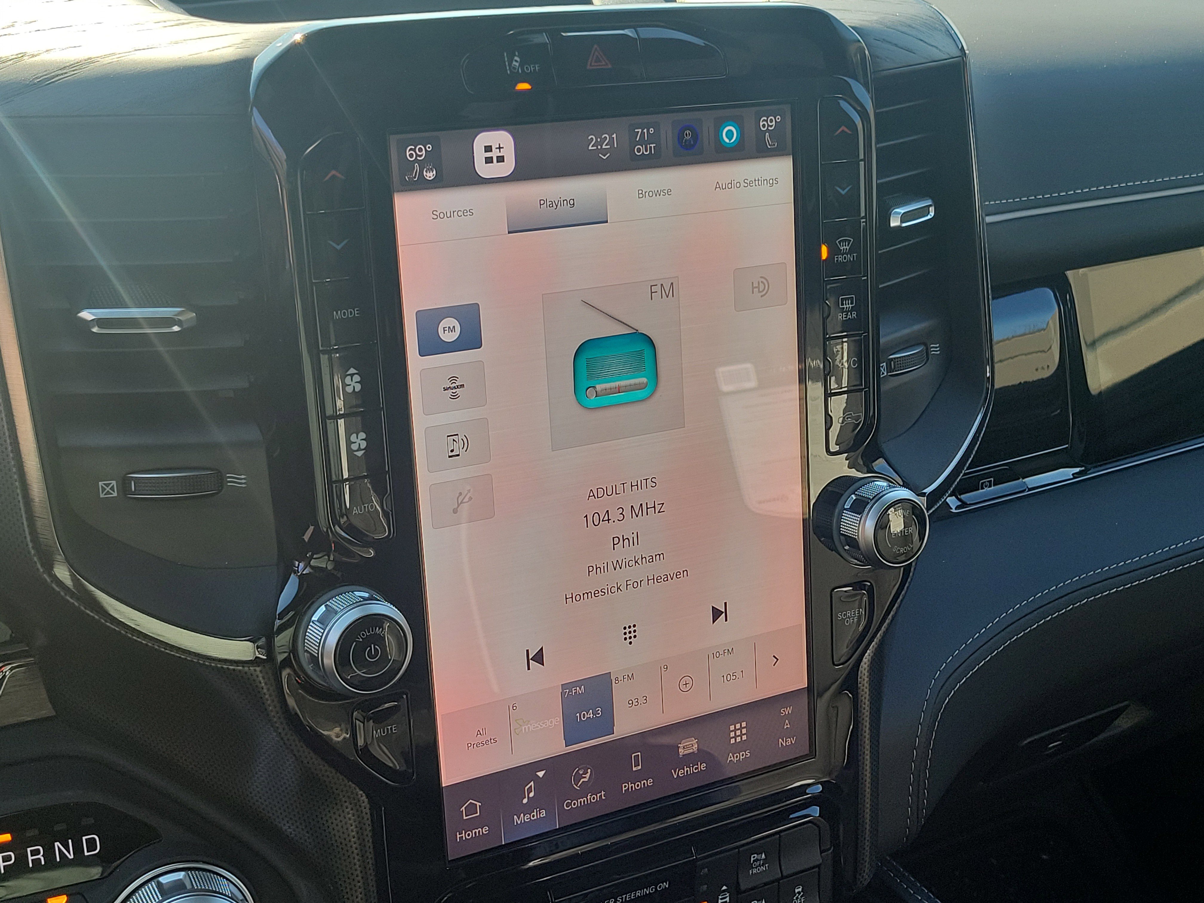 New 2026 RAM 1500 Limited image 16