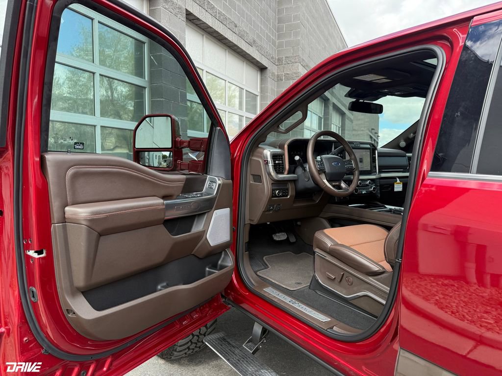 Used 2026 Ford F350 King Ranch w/ Chrome Package AWD/4WD image 37