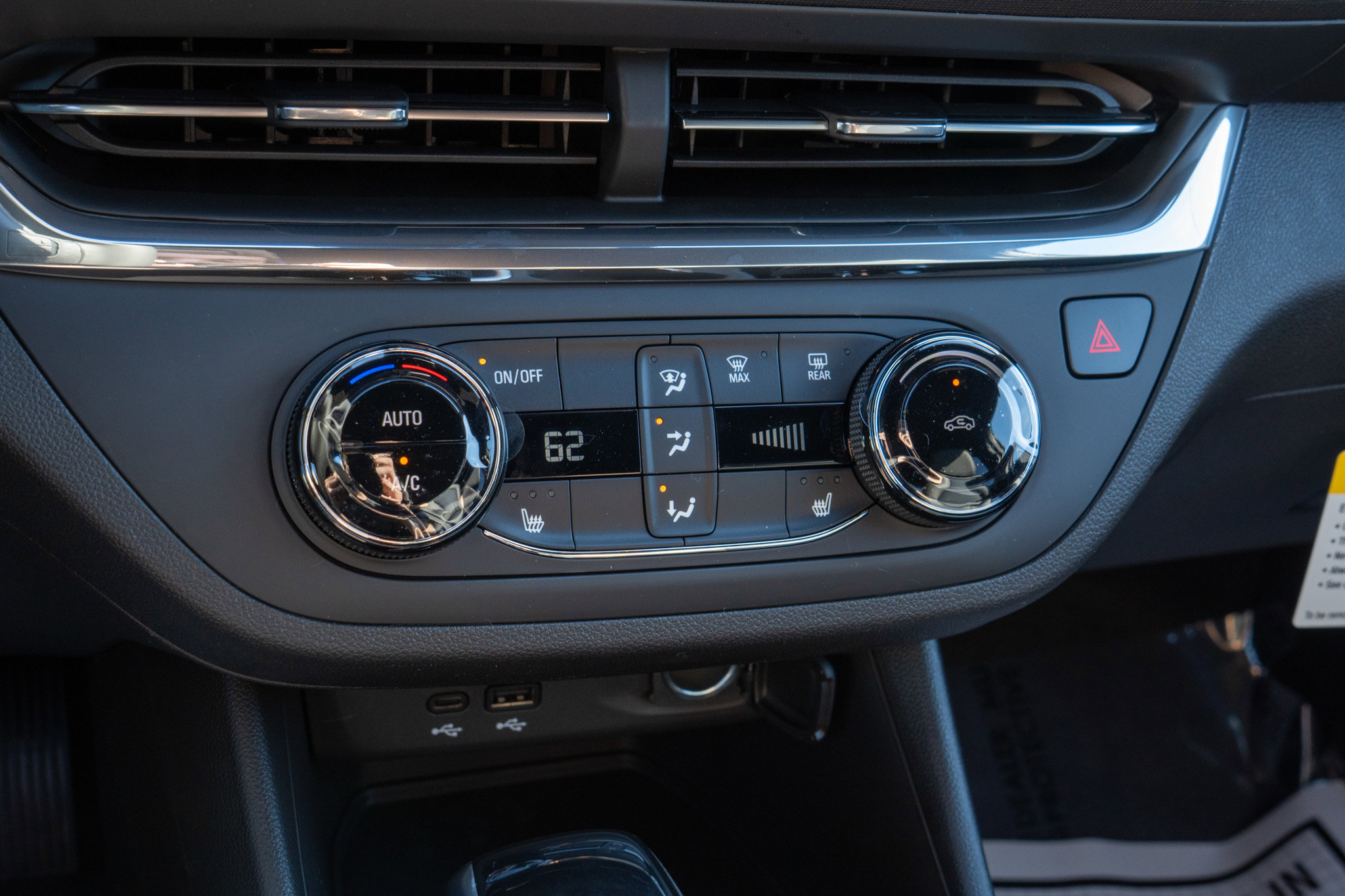 New 2026 Buick Envista Preferred image 14