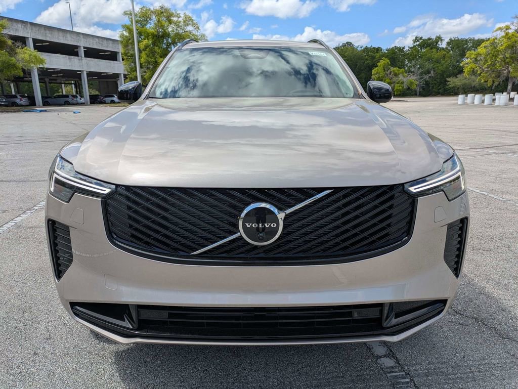 New 2026 Volvo XC90 T8 Ultra w/ Protection Package Premier AWD/4WD image 9