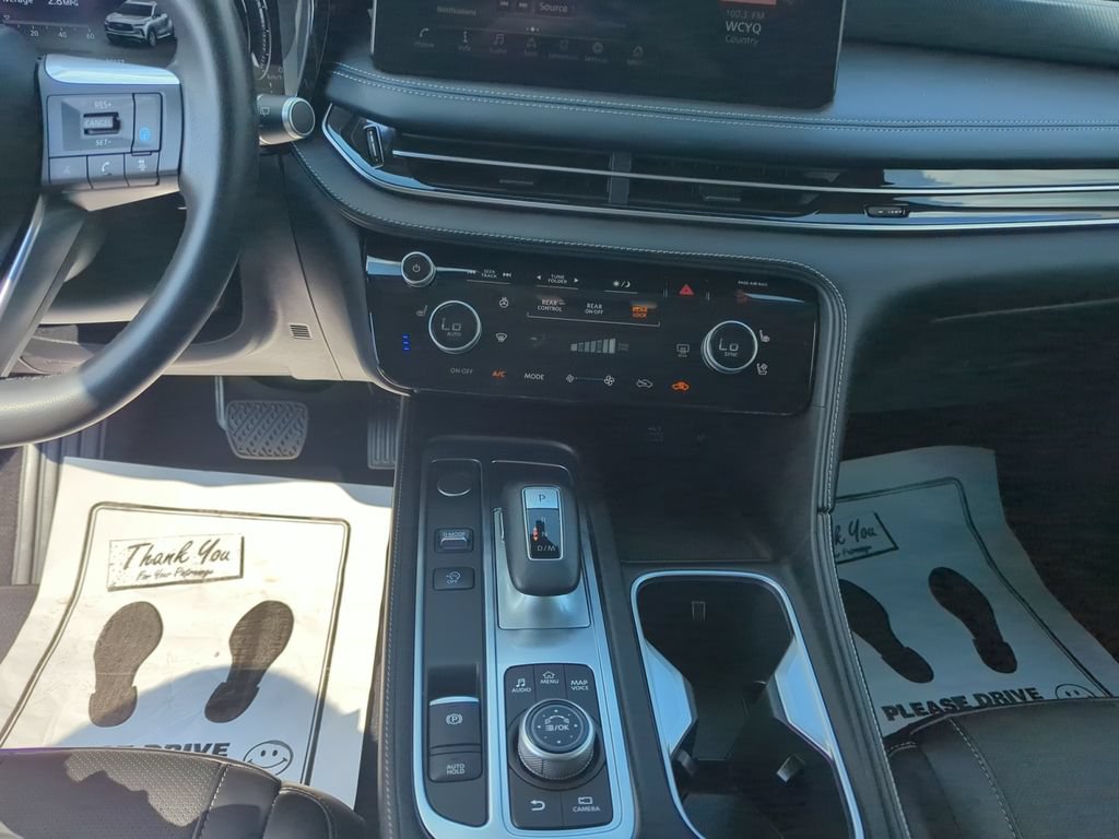 Used 2023 INFINITI QX60 Luxe w/ Cargo Package AWD/4WD image 12