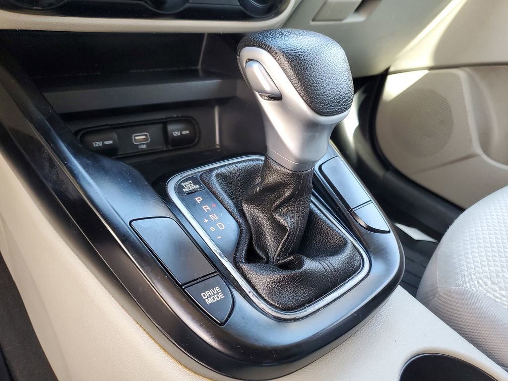 Used 2021 Kia Soul LX image 28