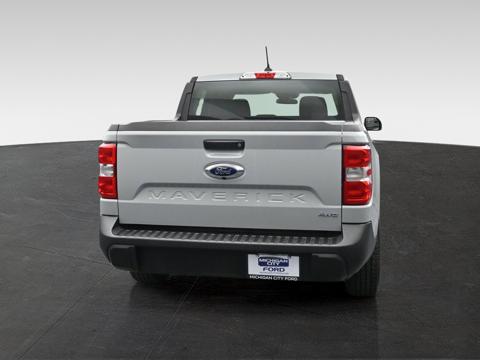 Used 2024 Ford Maverick XLT w/ Equipment Group 300A Standard AWD/4WD image 3