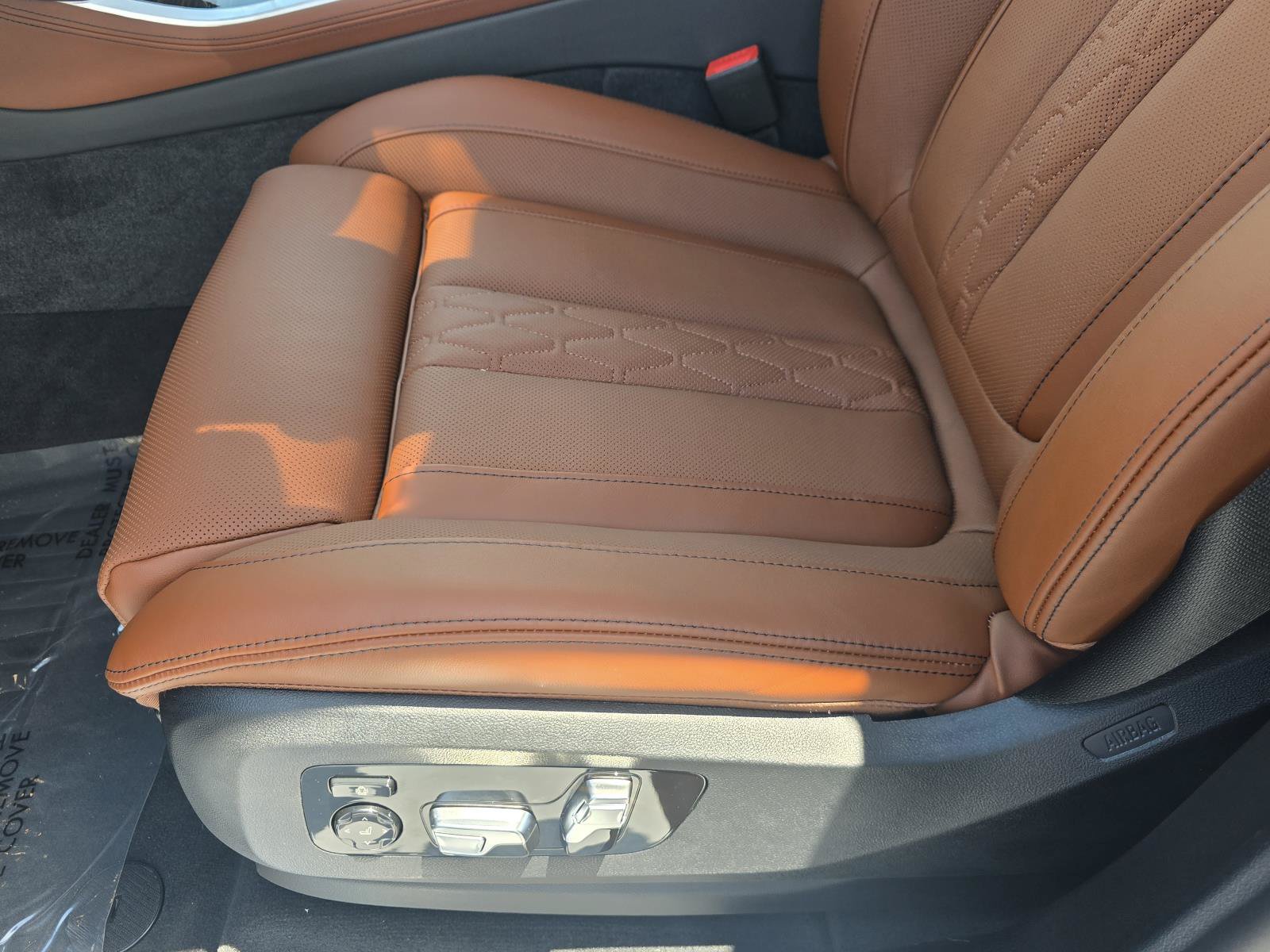 New 2026 BMW X5 xDrive40i w/ Executive Package AWD/4WD image 14