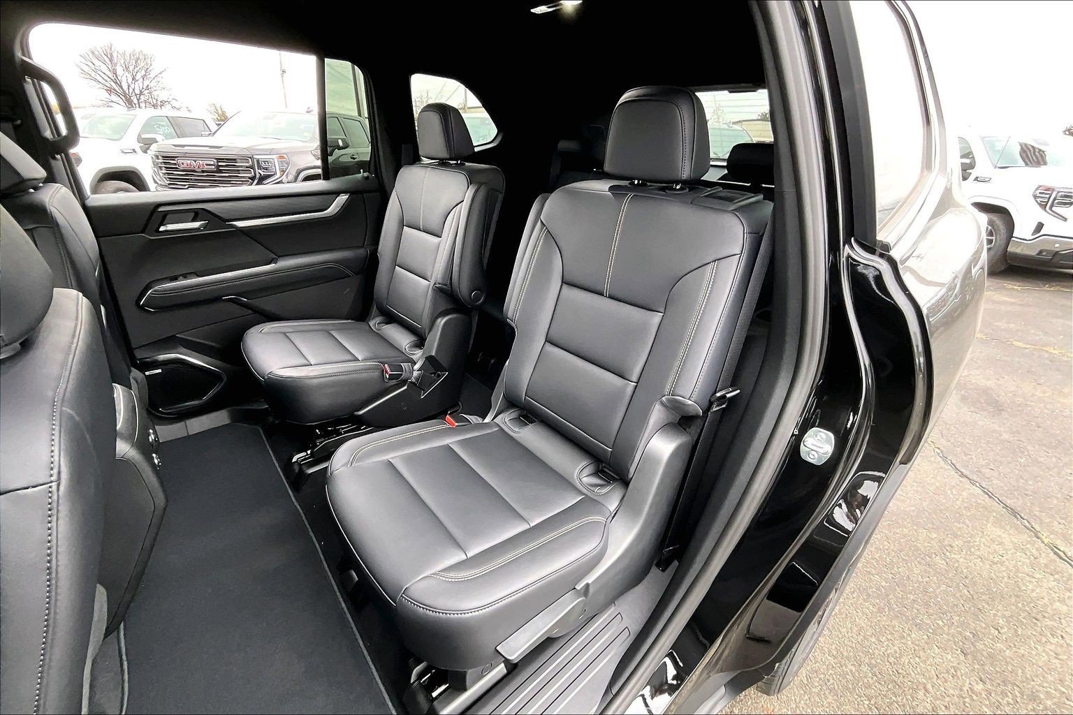 New 2026 GMC Acadia Elevation w/ Black Edition image 10