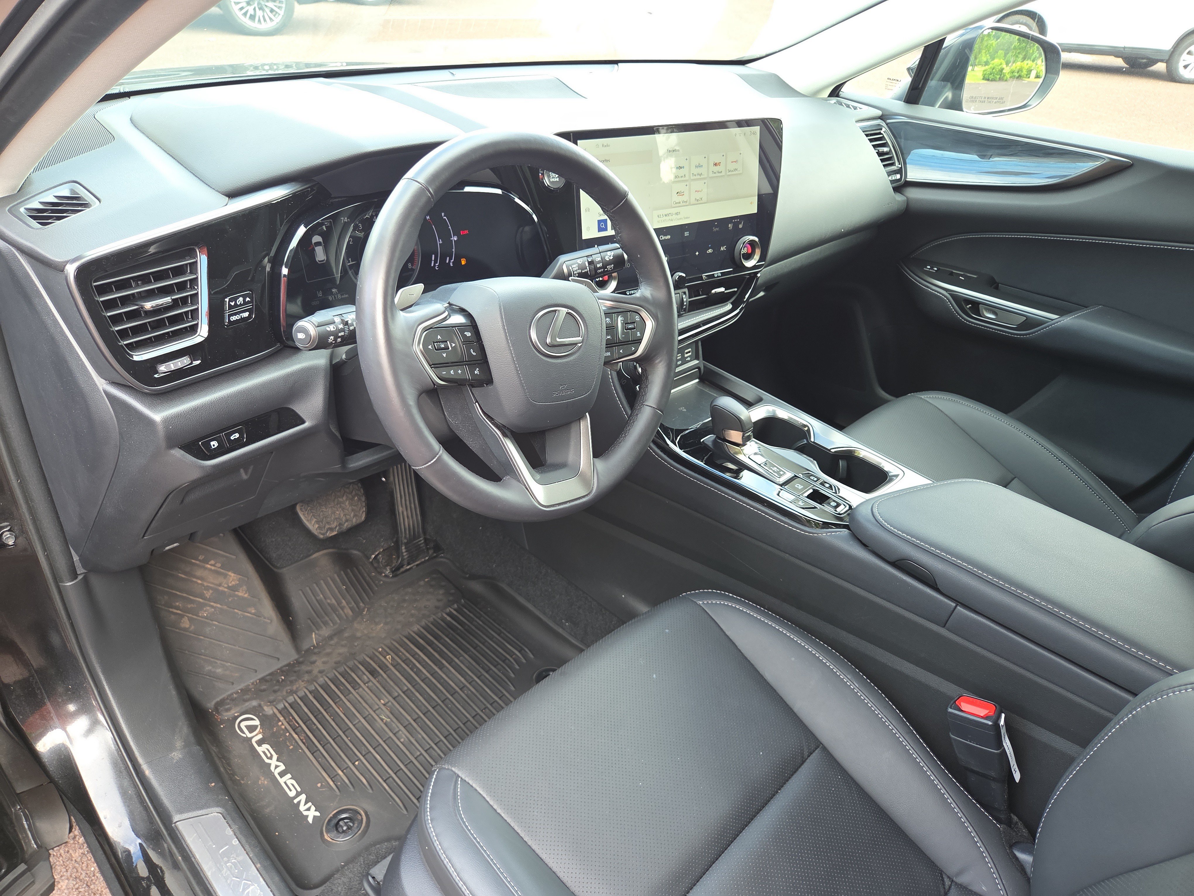 Certified 2025 Lexus NX 350 AWD w/ Accessory Package (2T) image 15