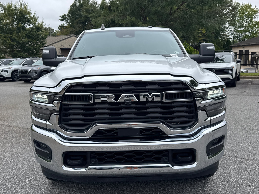 Used 2025 RAM 2500 Big Horn AWD/4WD image 2