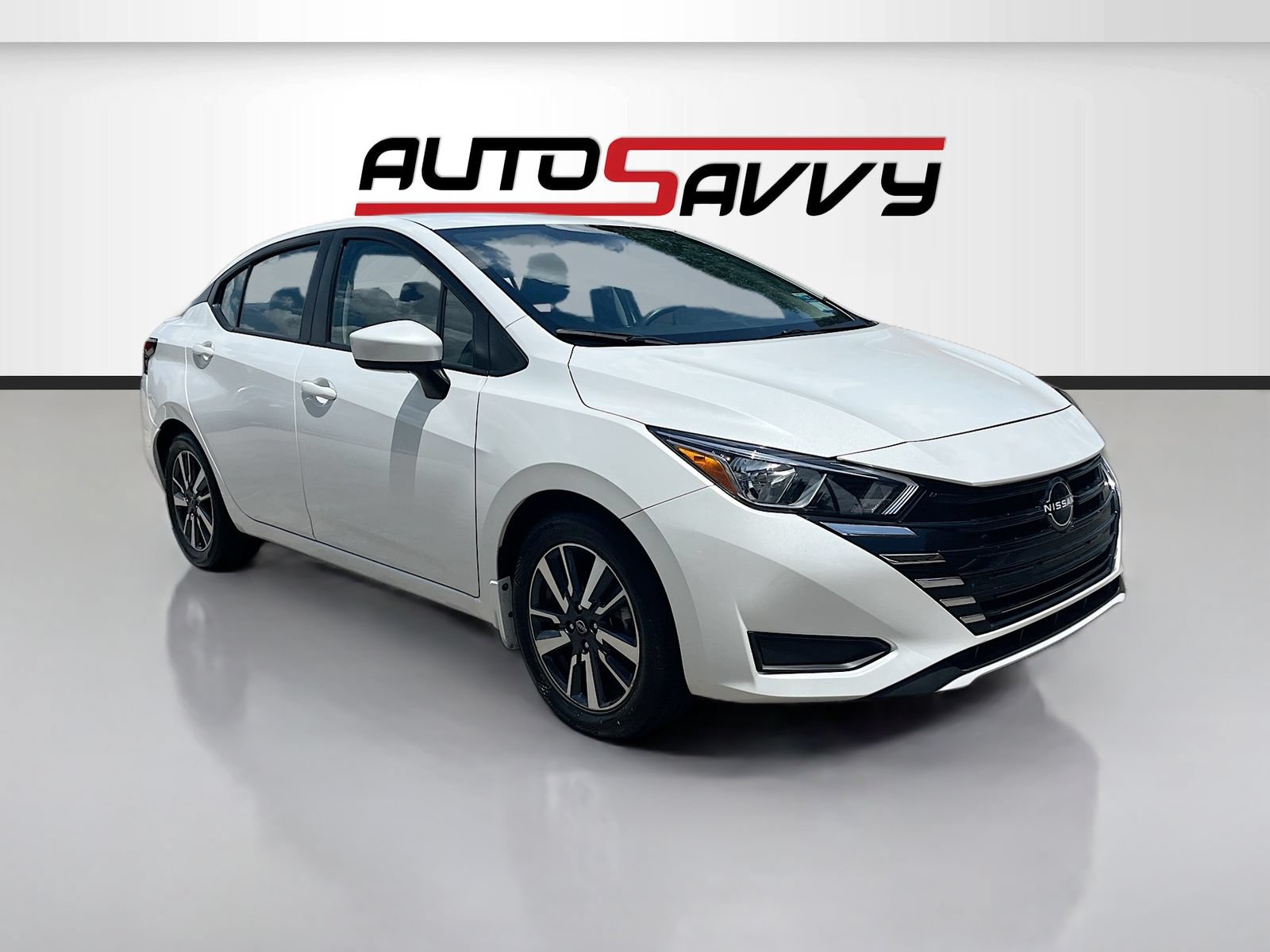 Used 2023 Nissan Versa SV w/ Trunk Package FWD image 1