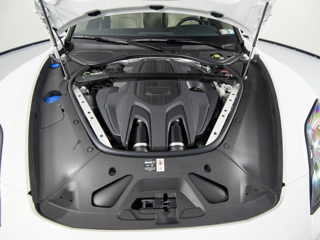 Certified 2025 Porsche Panamera 4 image 44