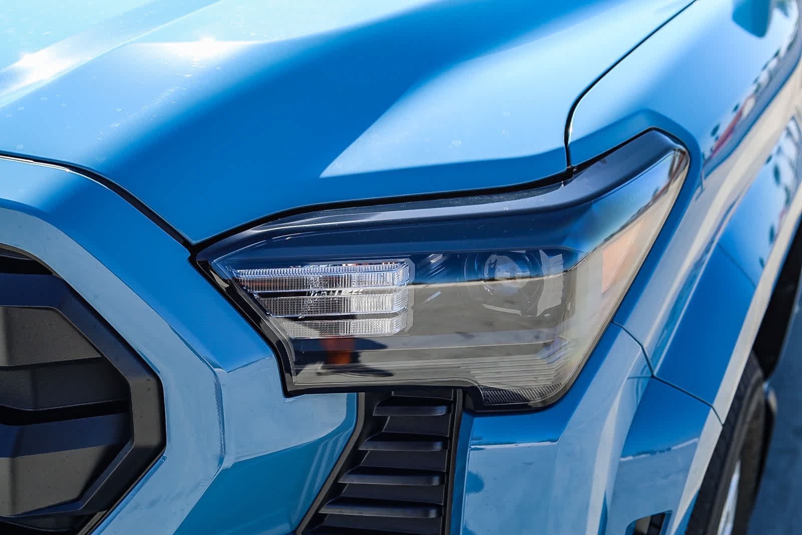 New 2026 Toyota Tacoma SR5 AWD/4WD image 8