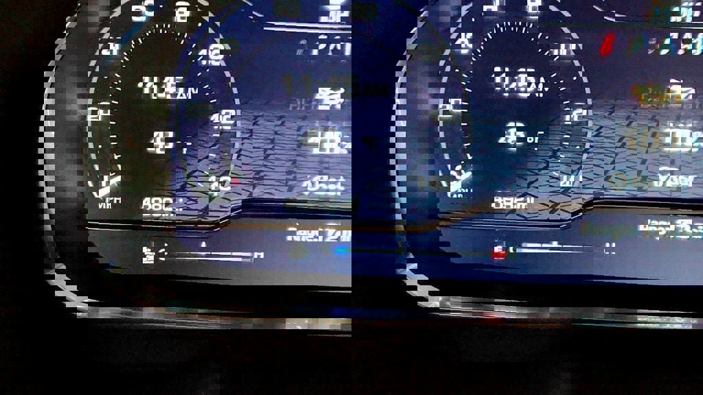 Used 2023 GMC Yukon SLT image 16