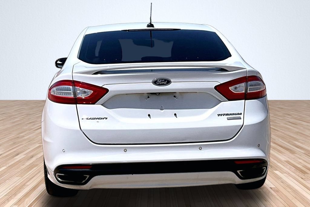 Used 2016 Ford Fusion Titanium FWD image 4