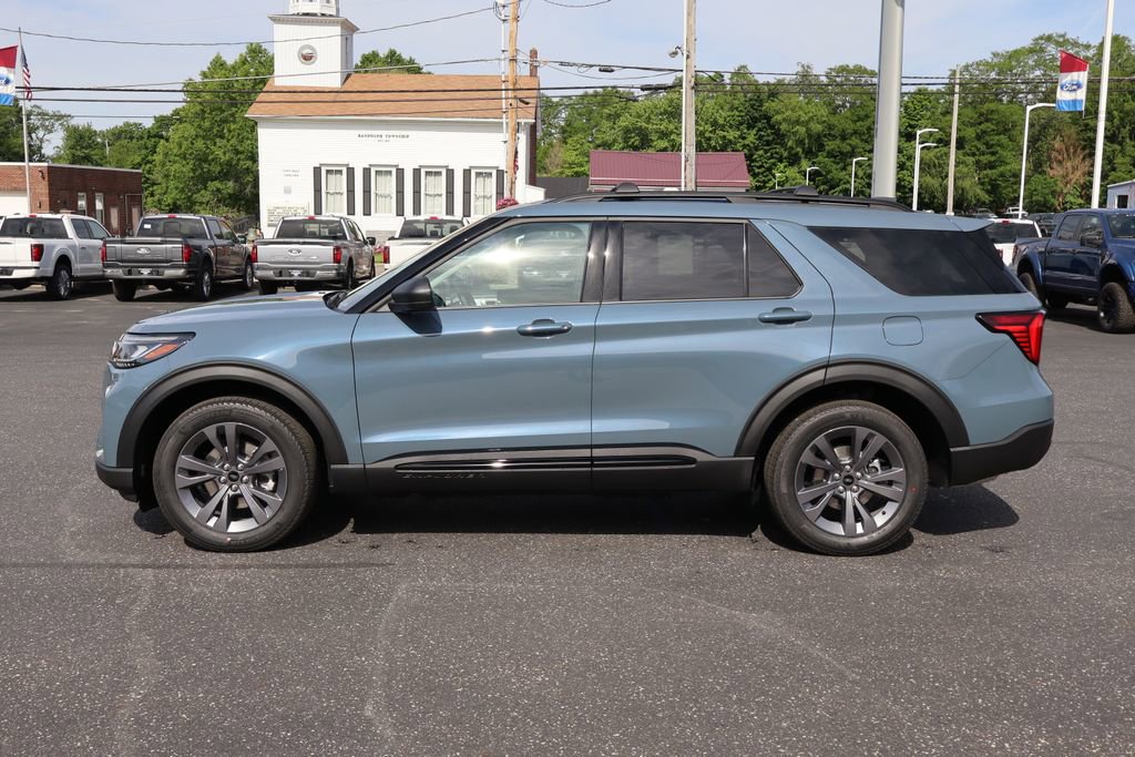 New 2026 Ford Explorer Active AWD/4WD image 17