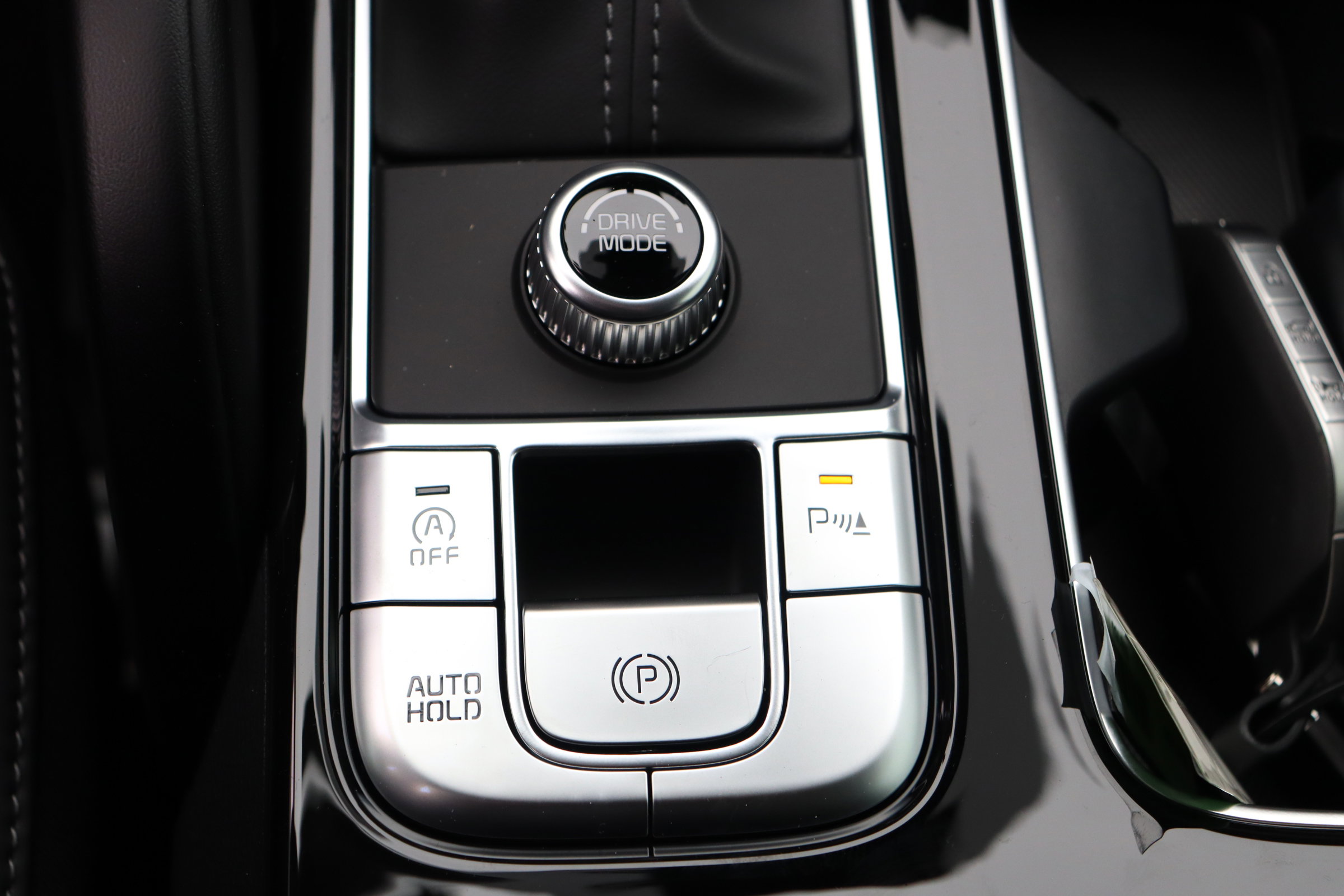 New 2025 Kia Telluride S image 16