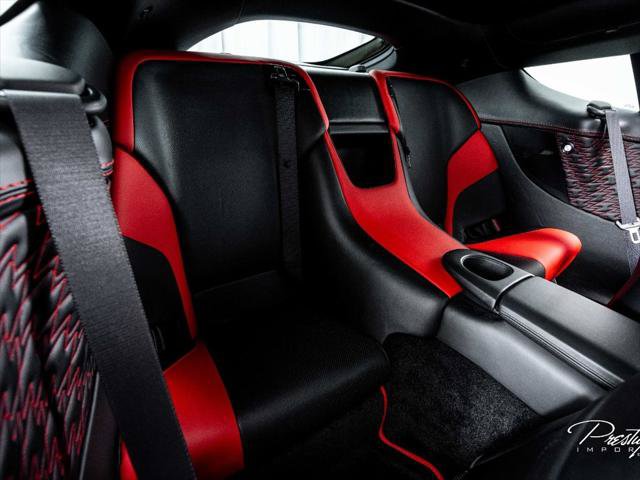 Used 2018 Aston Martin Vanquish Zagato RWD image 35