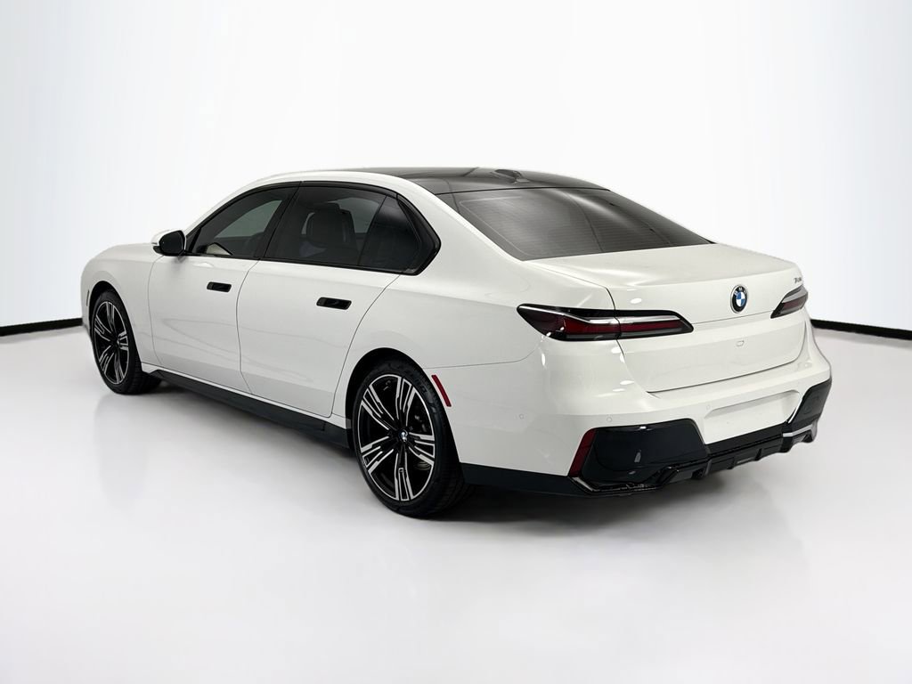 Certified 2023 BMW 740i RWD image 7