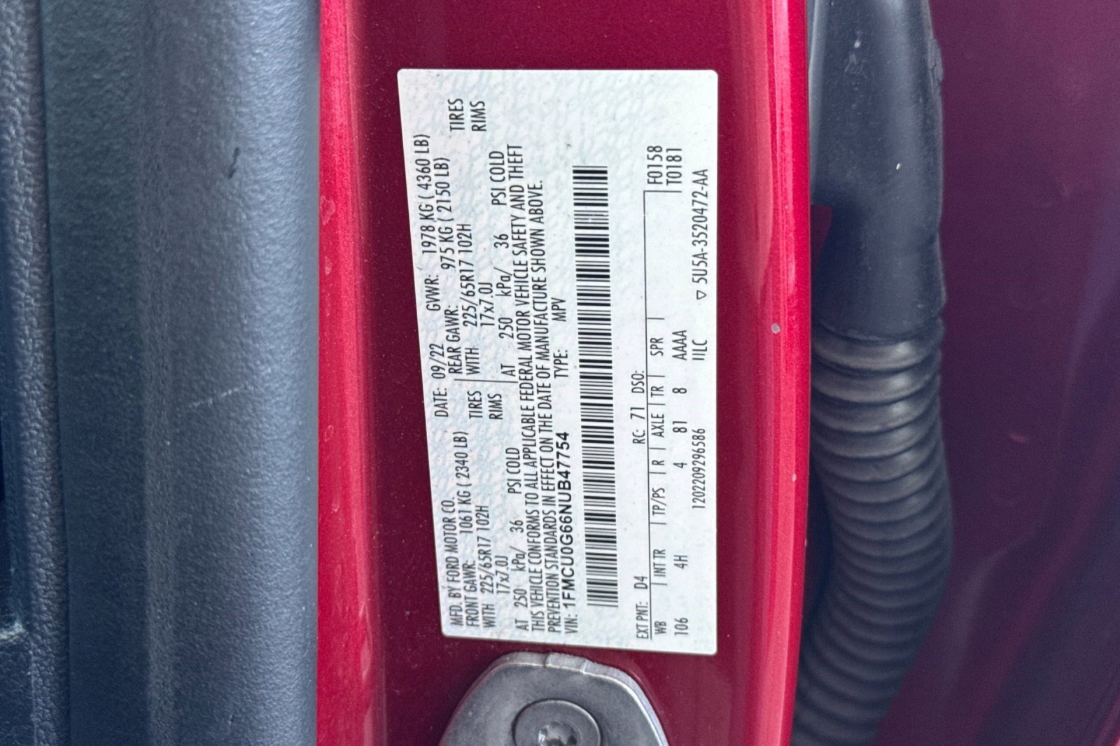 Used 2022 Ford Escape SE FWD image 36