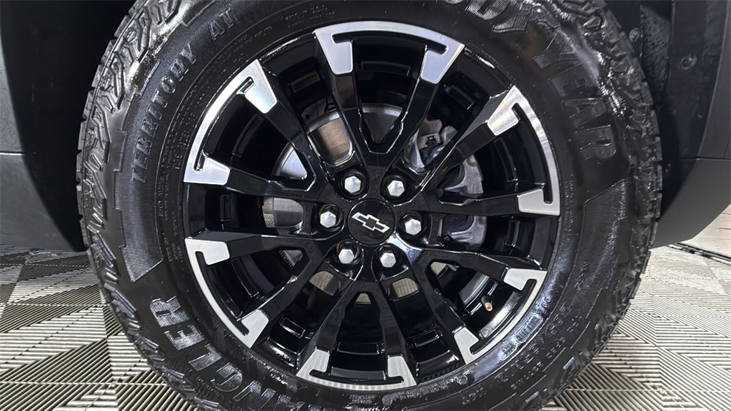 Used 2024 Chevrolet Traverse Z71 w/ Enhanced Driving Package image 38