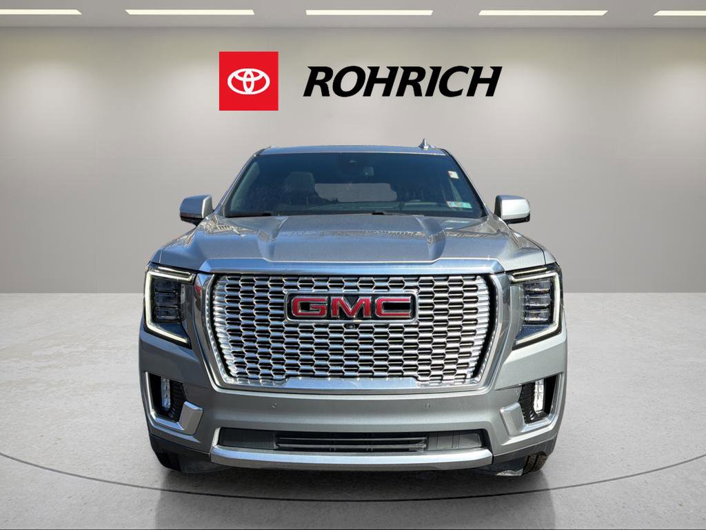 Used 2023 GMC Yukon Denali w/ LPO, Floor Liner Package image 2