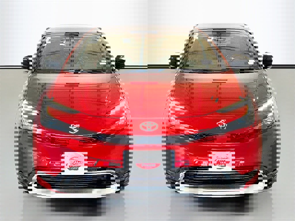 New 2026 Toyota Prius Plug-In Hybrid image 2