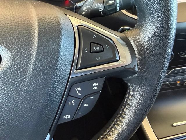 Used 2019 Ford Edge SEL w/ Equipment Group 201A FWD image 18